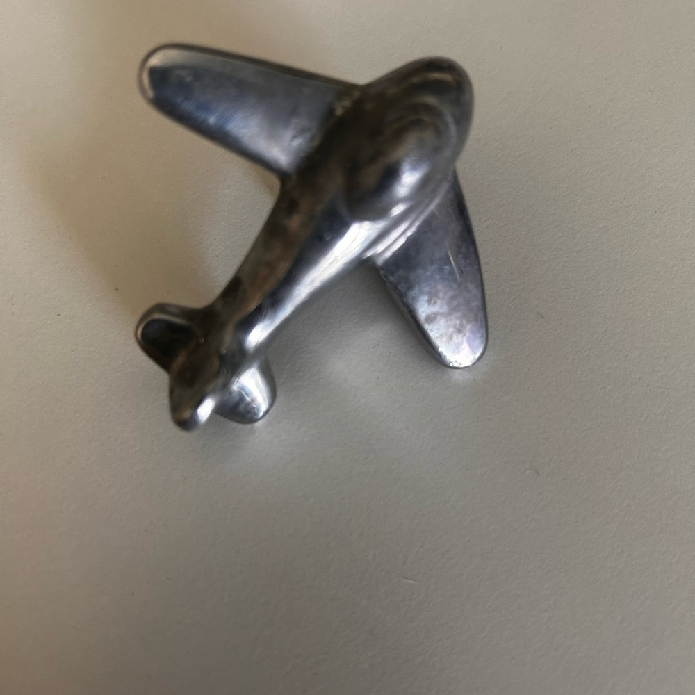Silver Airplane Figurine knob for drawers or door , 8 of them, door knob pulls